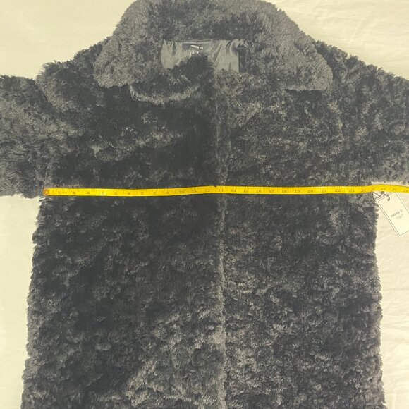 Forever 21 Black Faux Fur Coat – Soft Plush Long Sleeve Jacket – Size 2X - Picture 6 of 8